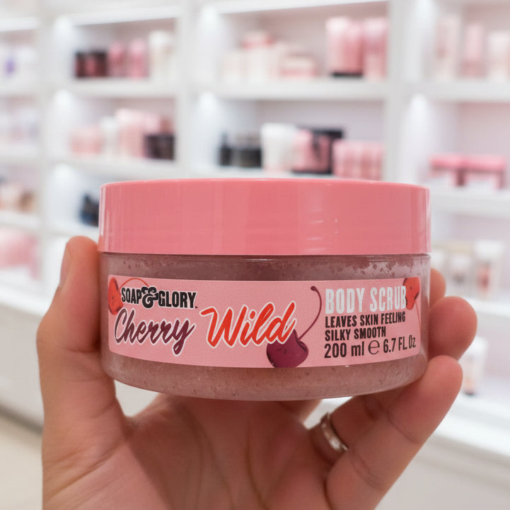 Soap and Glory Limited Edition Body Scrub Cherry Wild 200ml